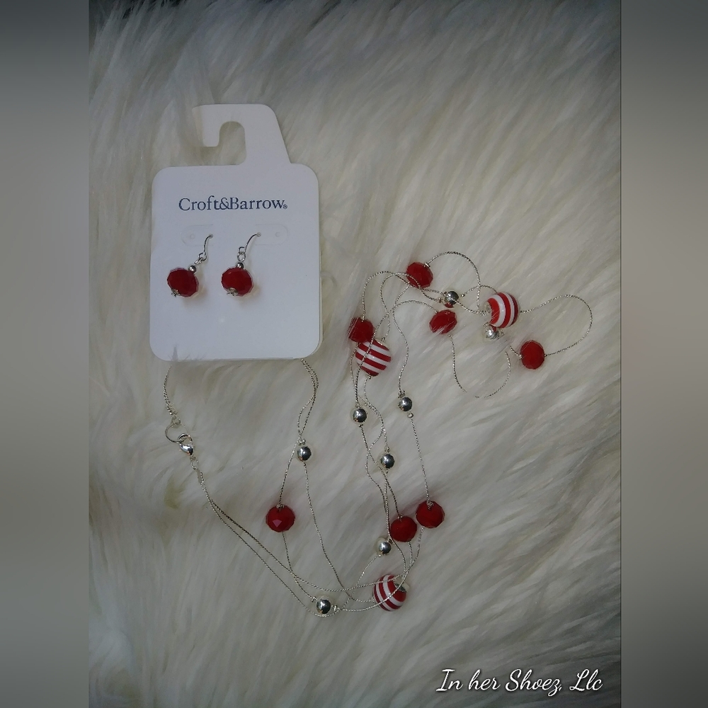 2 strings Necklace & earrings